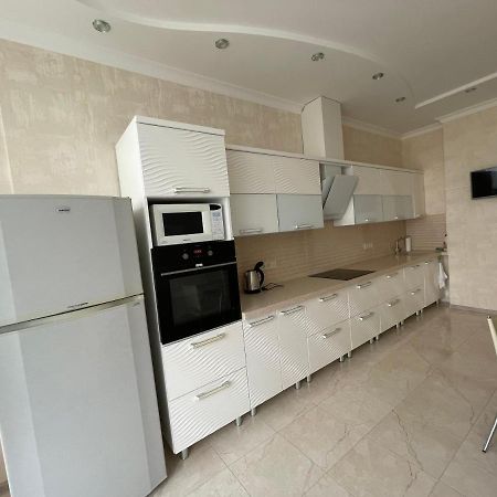 Sea View Kadorr Suite Odessa Exterior foto